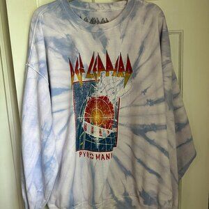 urban outfitters def leppard blue tie dye sweatshirt